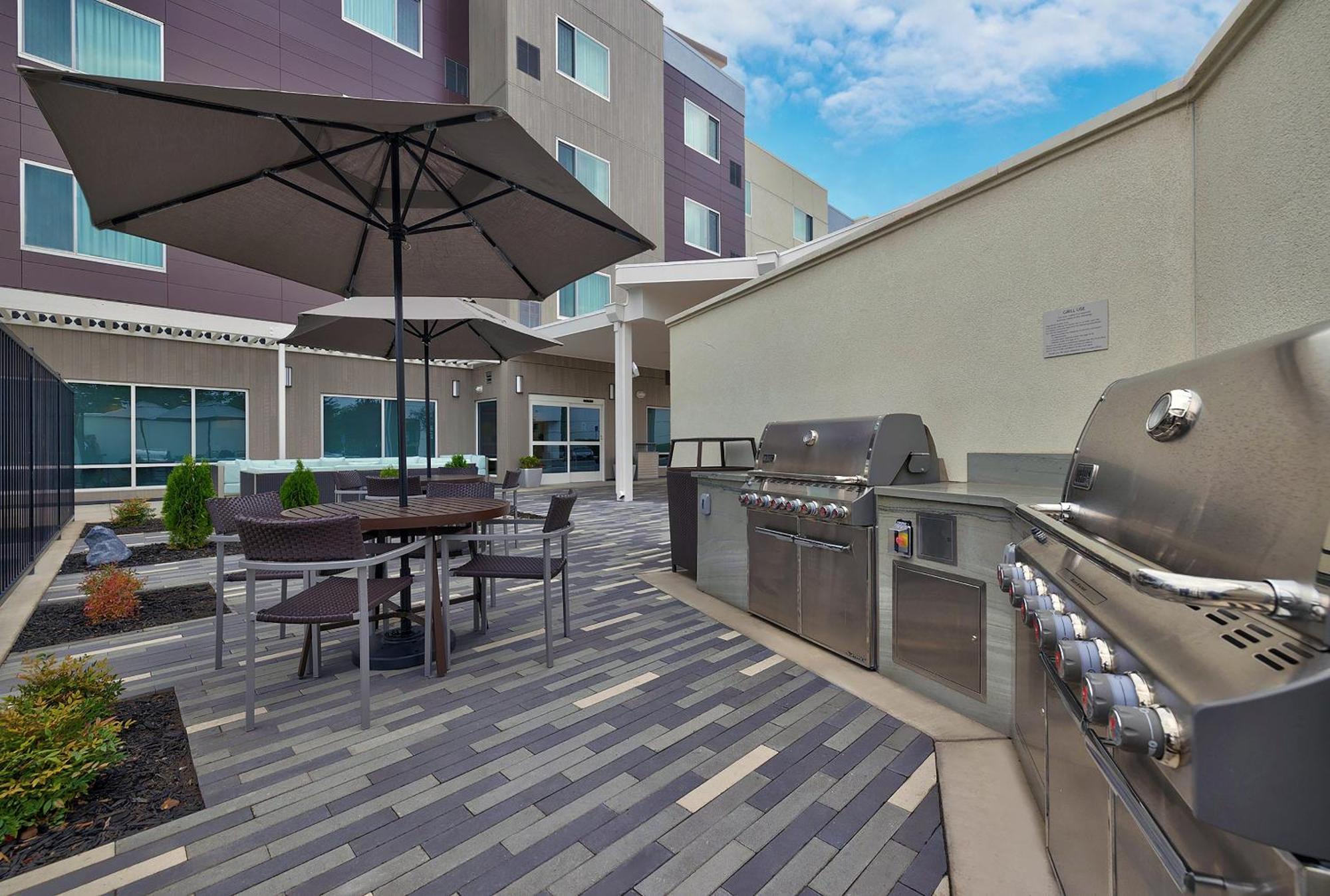 Towneplace Suites By Marriott Sacramento 埃尔克格罗夫 外观 照片