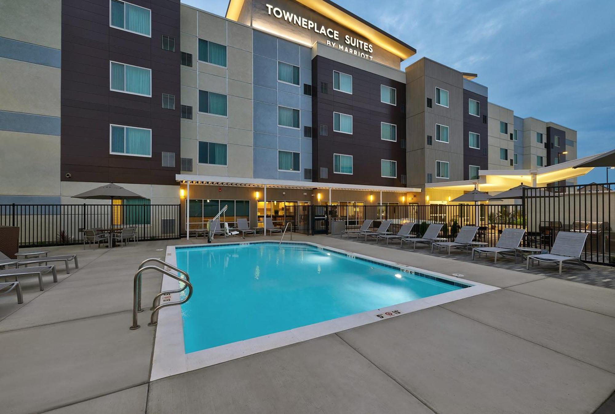 Towneplace Suites By Marriott Sacramento 埃尔克格罗夫 外观 照片